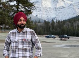 gurbax singh, 28 years old, Man