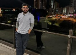 Neeraj, 25 years old, Man